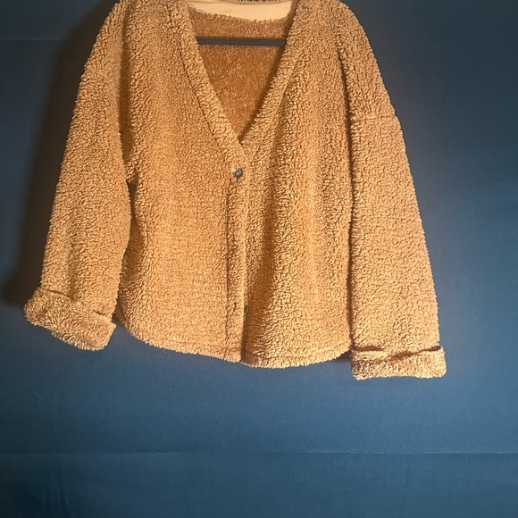 Cozy Teddy Fleece Button-Front Jacket – Size L (Oversized Fit) - Picture 1 of 2